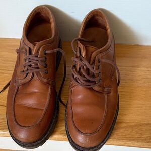 Elegant Tan Leather Men's Oxfords